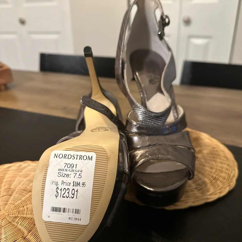 Black High Heel Strappy Sandals - Picture 3 of 4